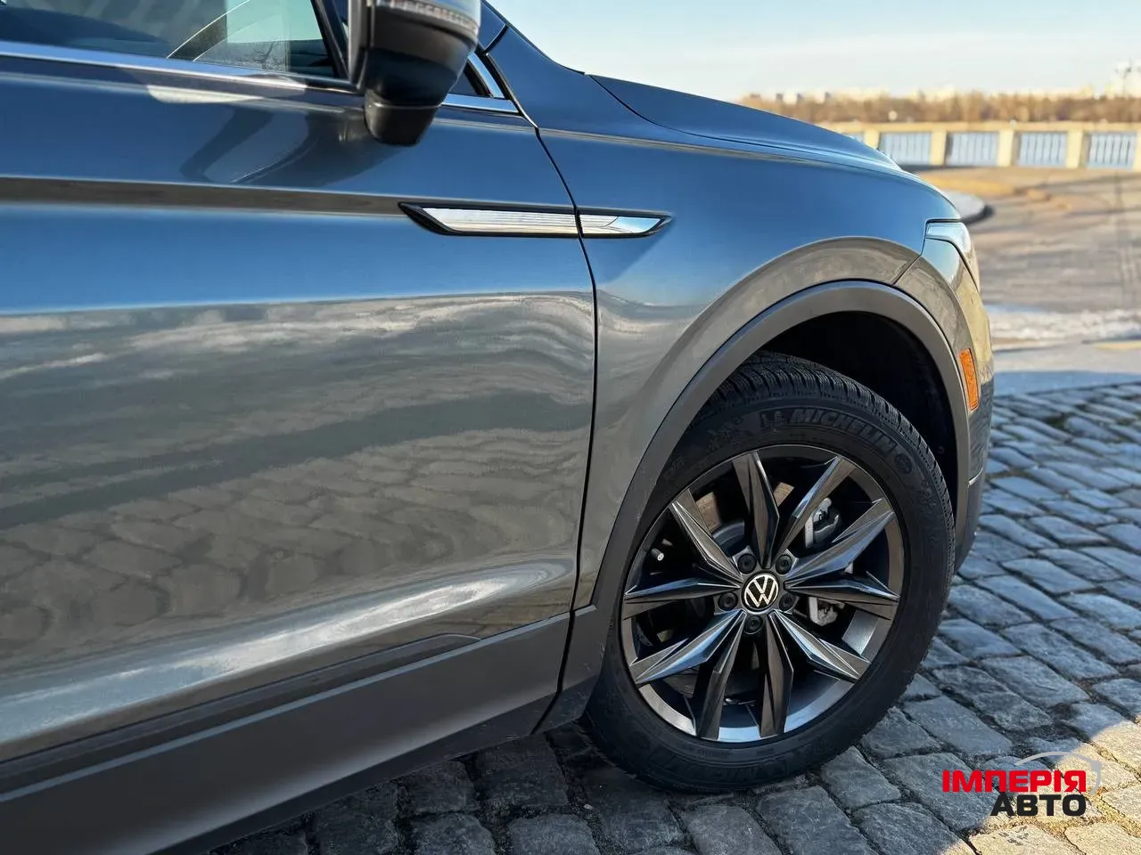 Volkswagen Tiguan - фото 17