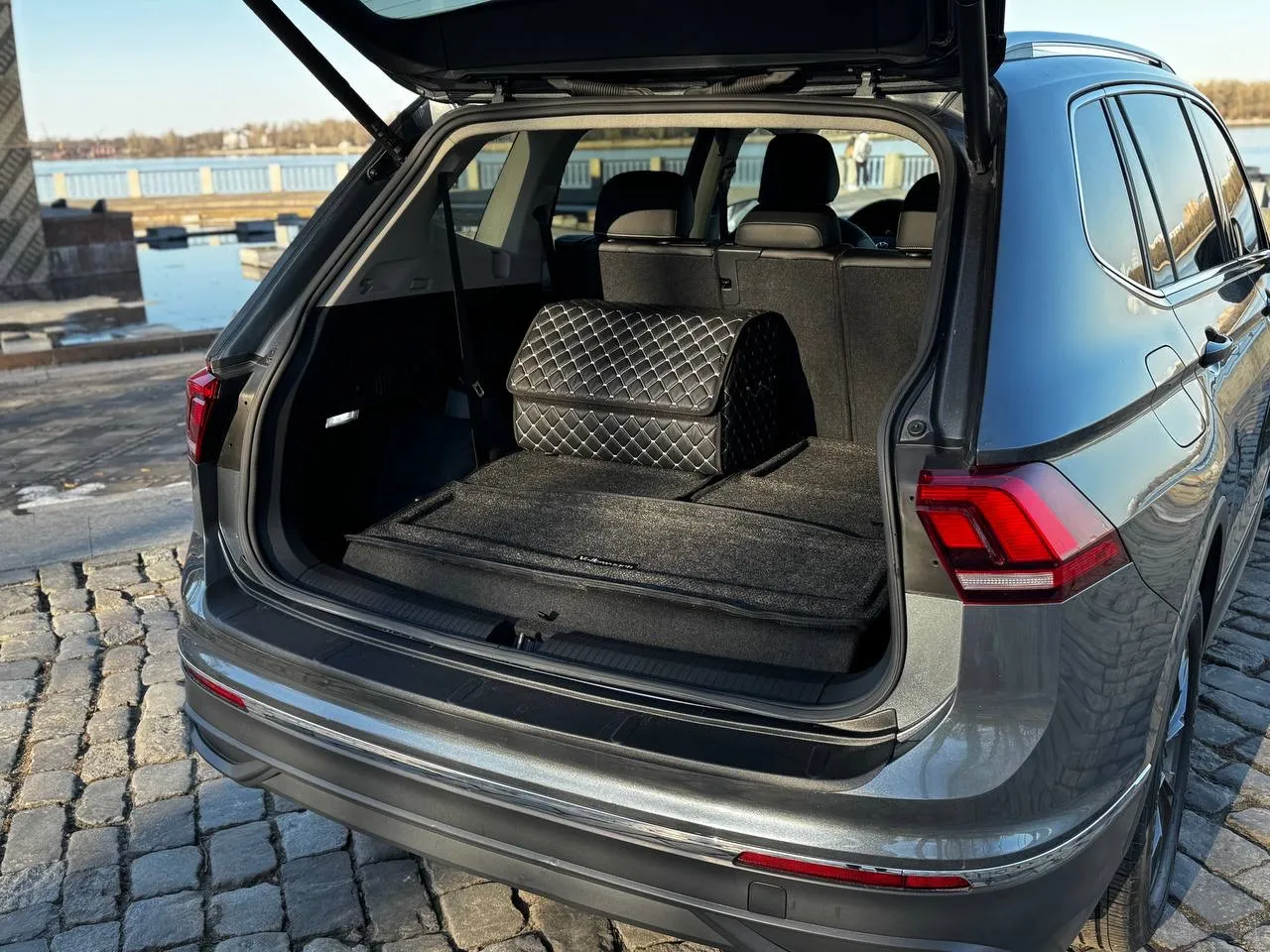 Volkswagen Tiguan - фото 36