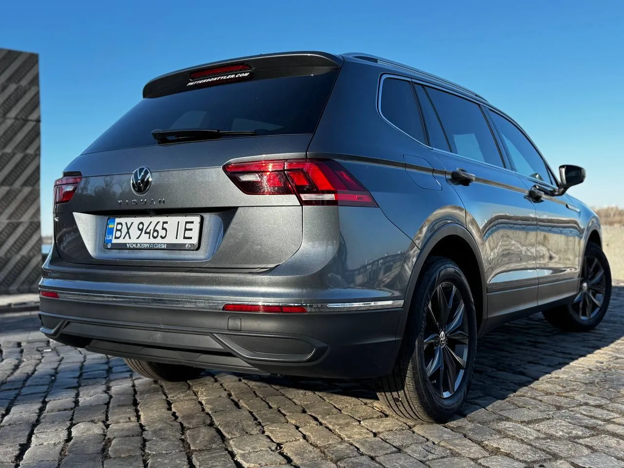 Volkswagen Tiguan - фото 15