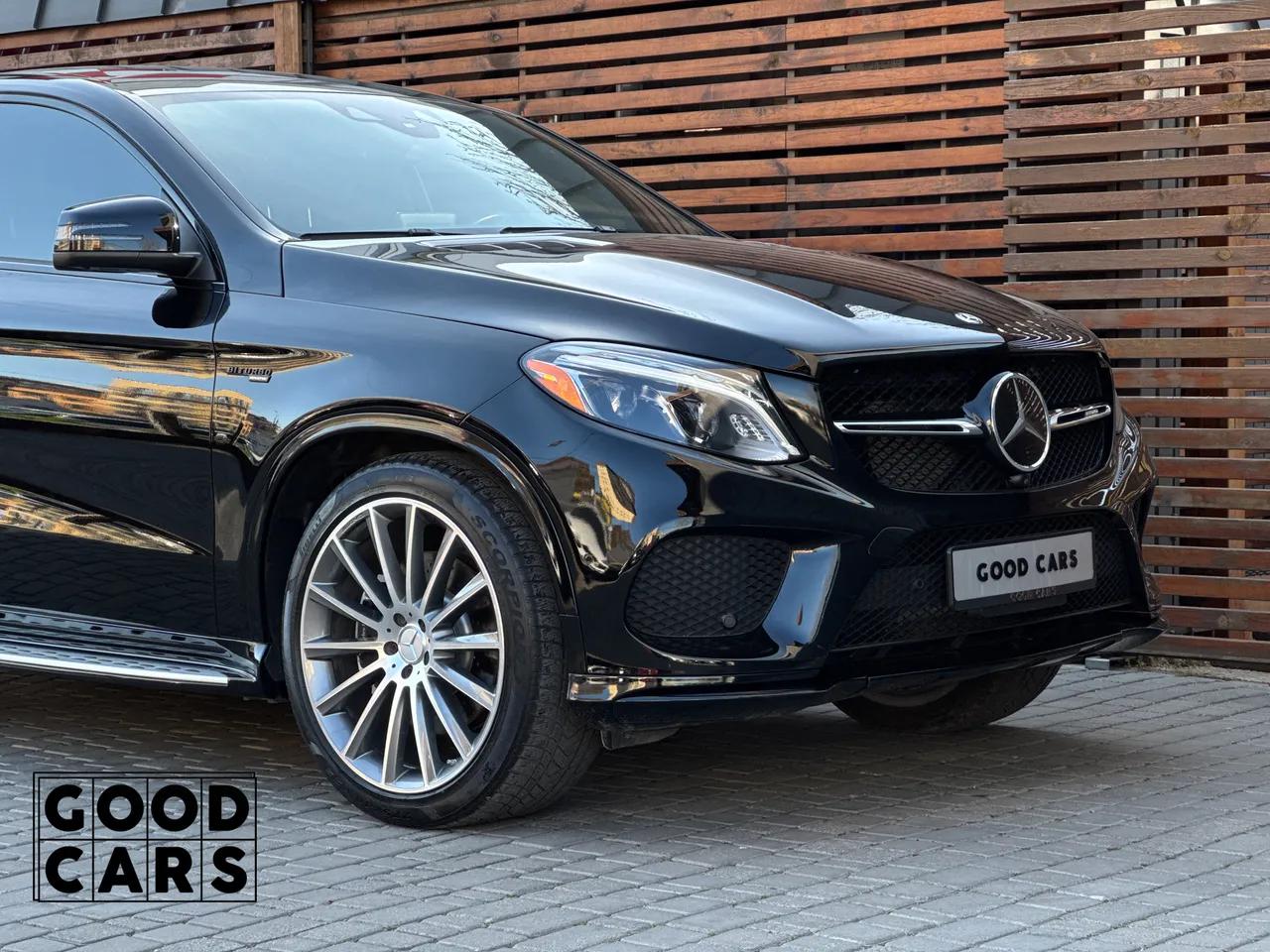 Mercedes-Benz GLE Coupe AMG - фото 12