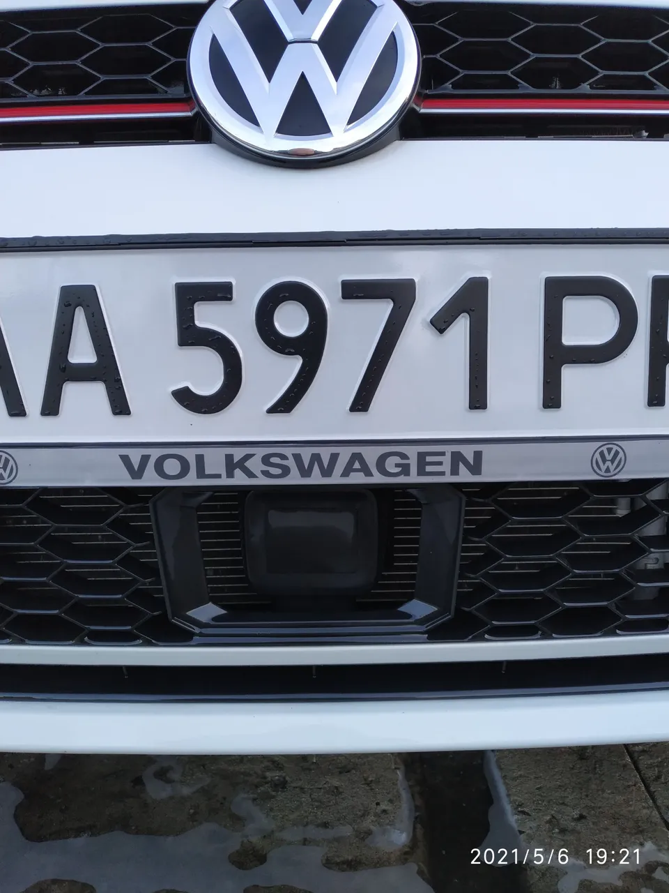 Volkswagen Golf GTI - фото 9