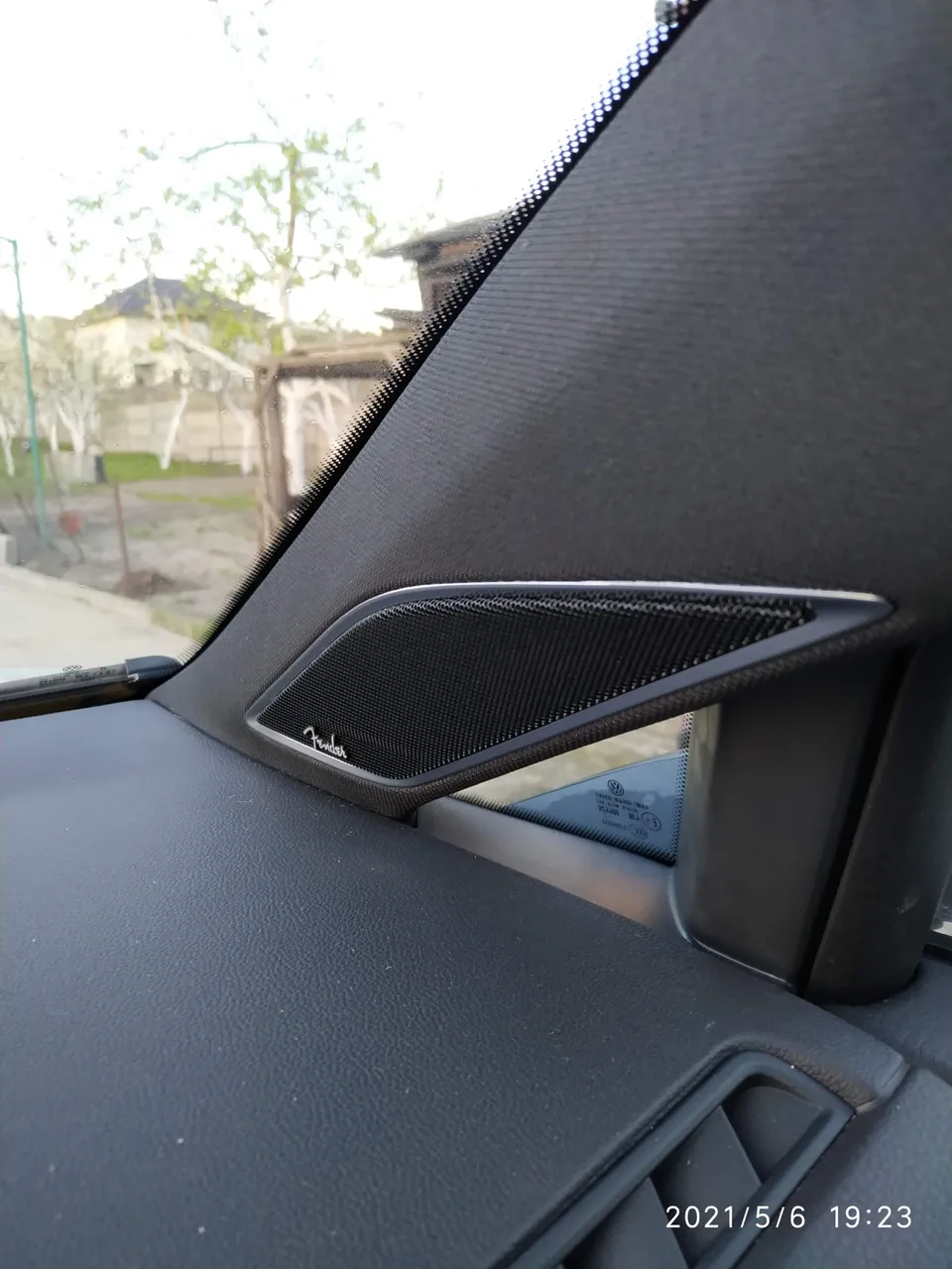 Volkswagen Golf GTI - фото 3