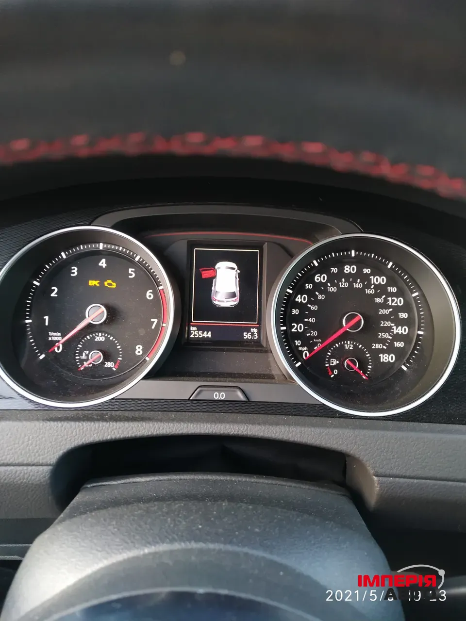 Volkswagen Golf GTI - фото 13