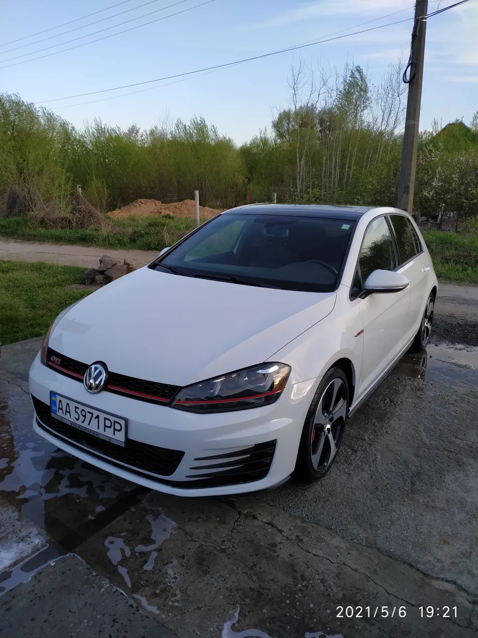 Volkswagen Golf GTI - фото 19