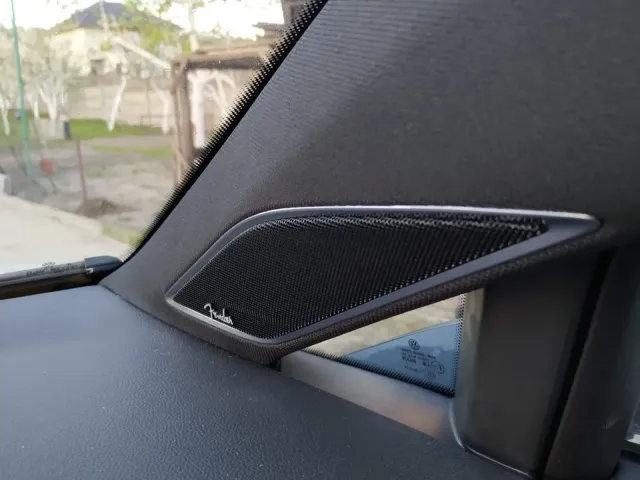 Volkswagen Golf GTI - фото 3