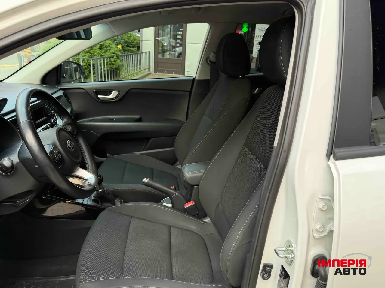 Kia Rio - фото 13