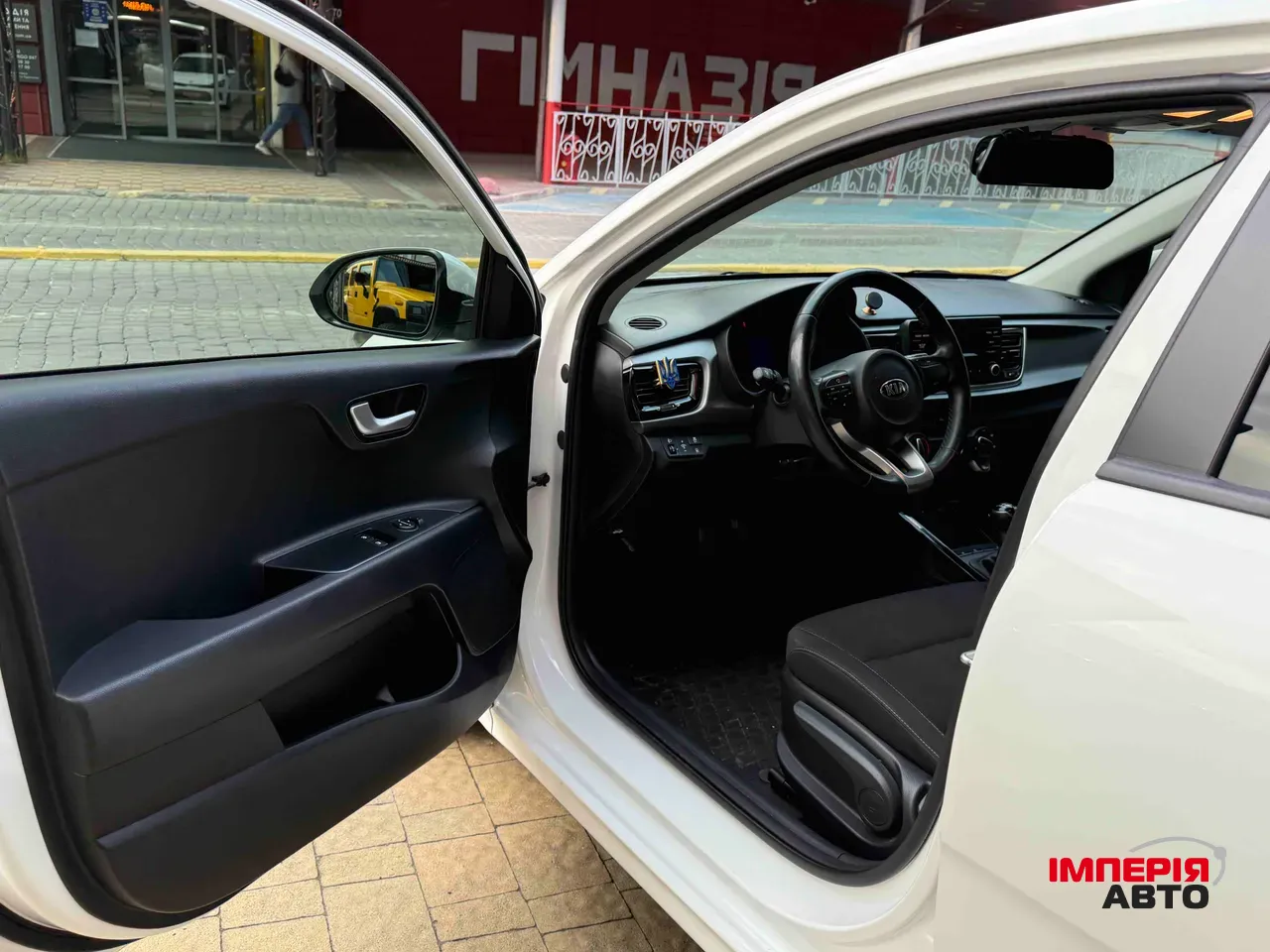 Kia Rio - фото 10