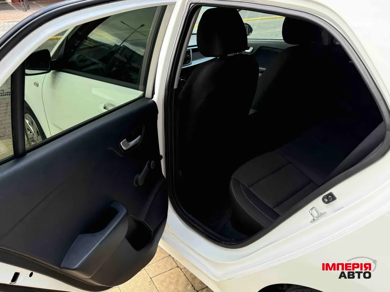 Kia Rio - фото 28
