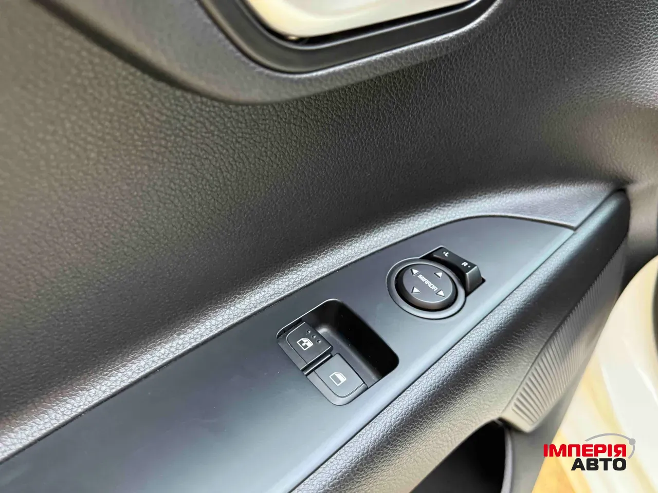 Kia Rio - фото 12