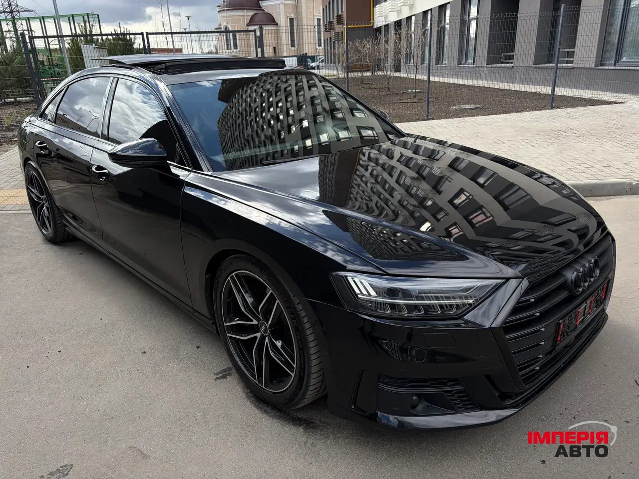 Audi A8 - фото 45