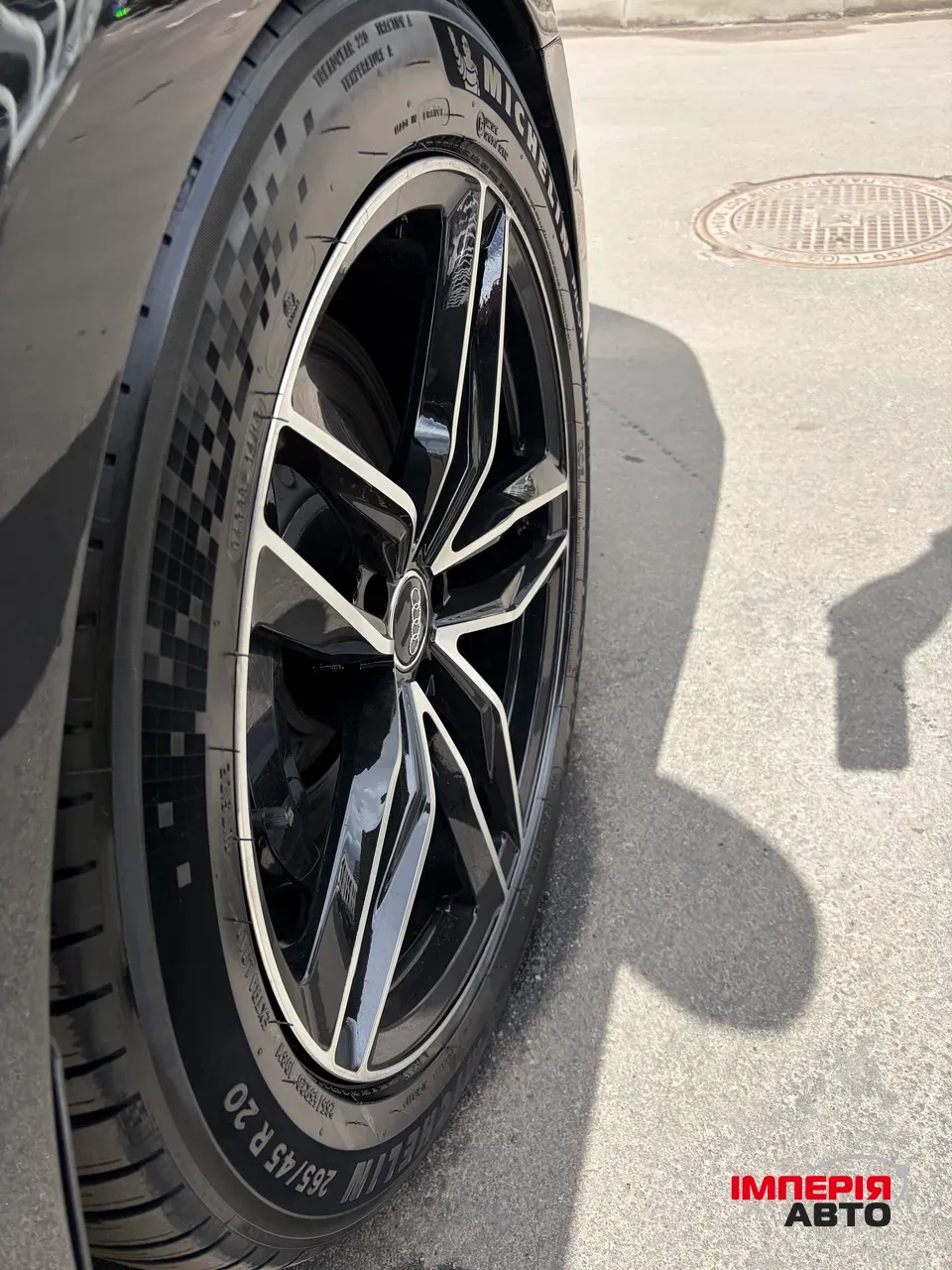 Audi A8 - фото 16