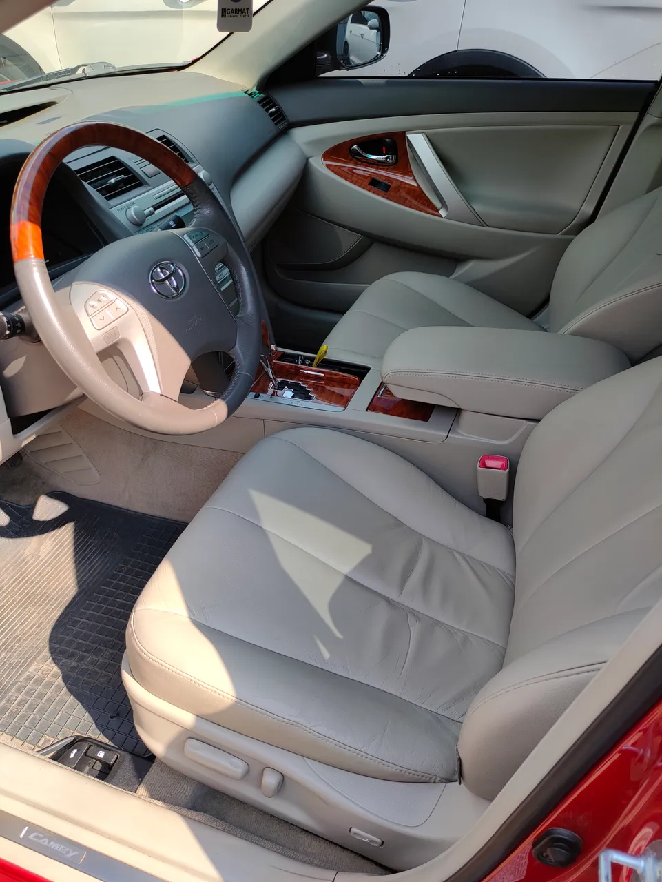 Toyota Camry - фото 6