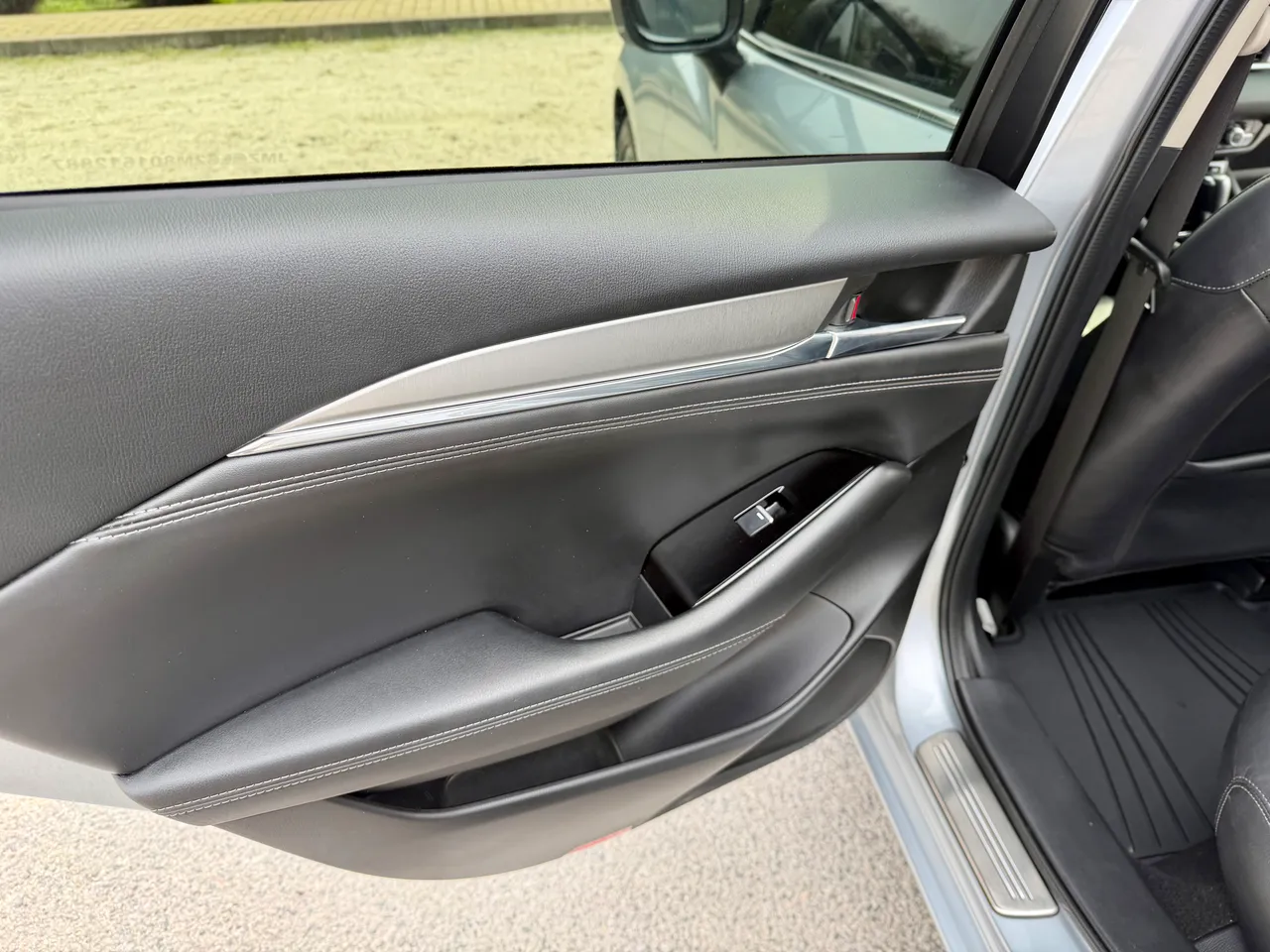 Mazda 6 - фото 32