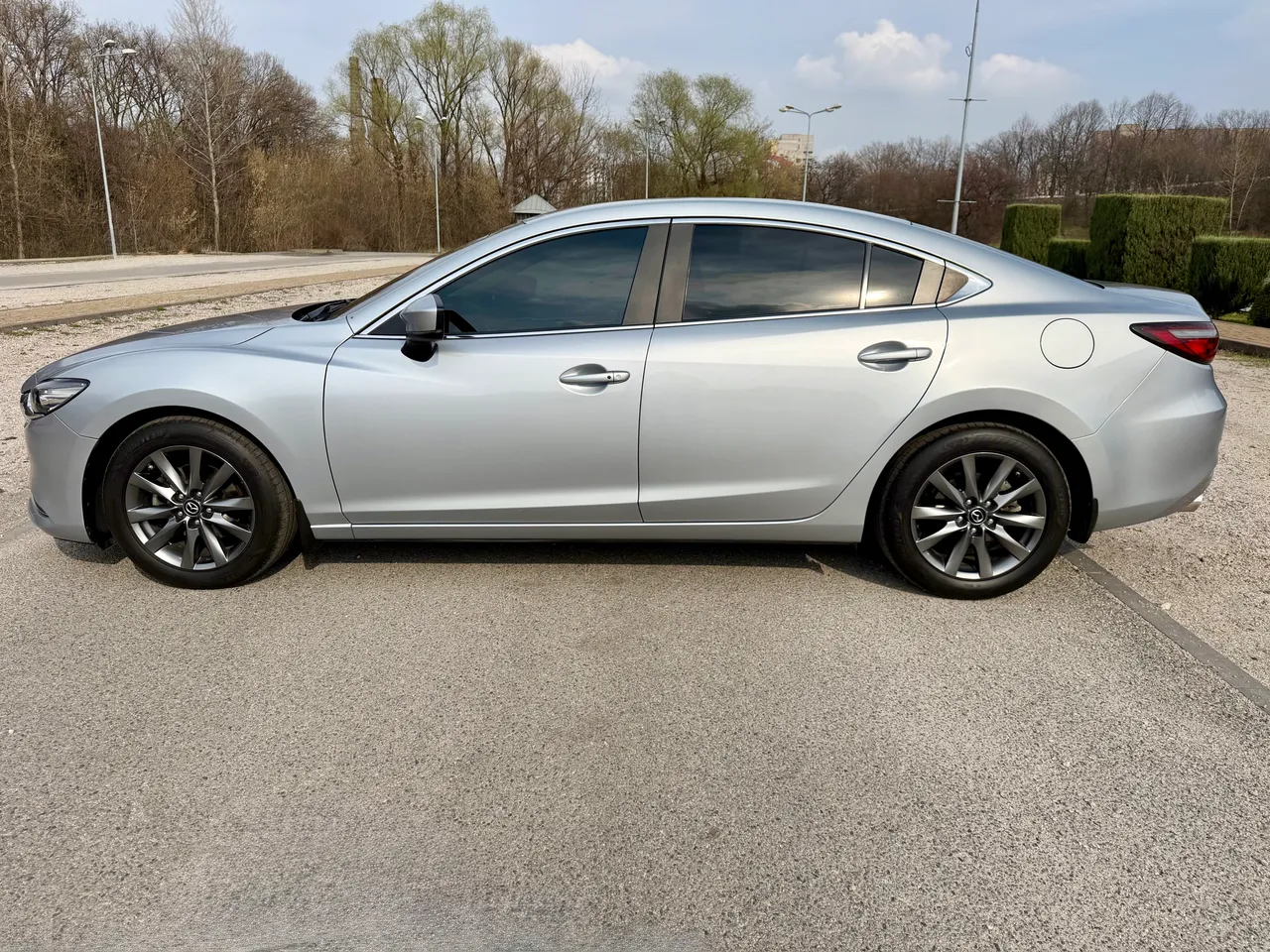 Mazda 6 - фото 11