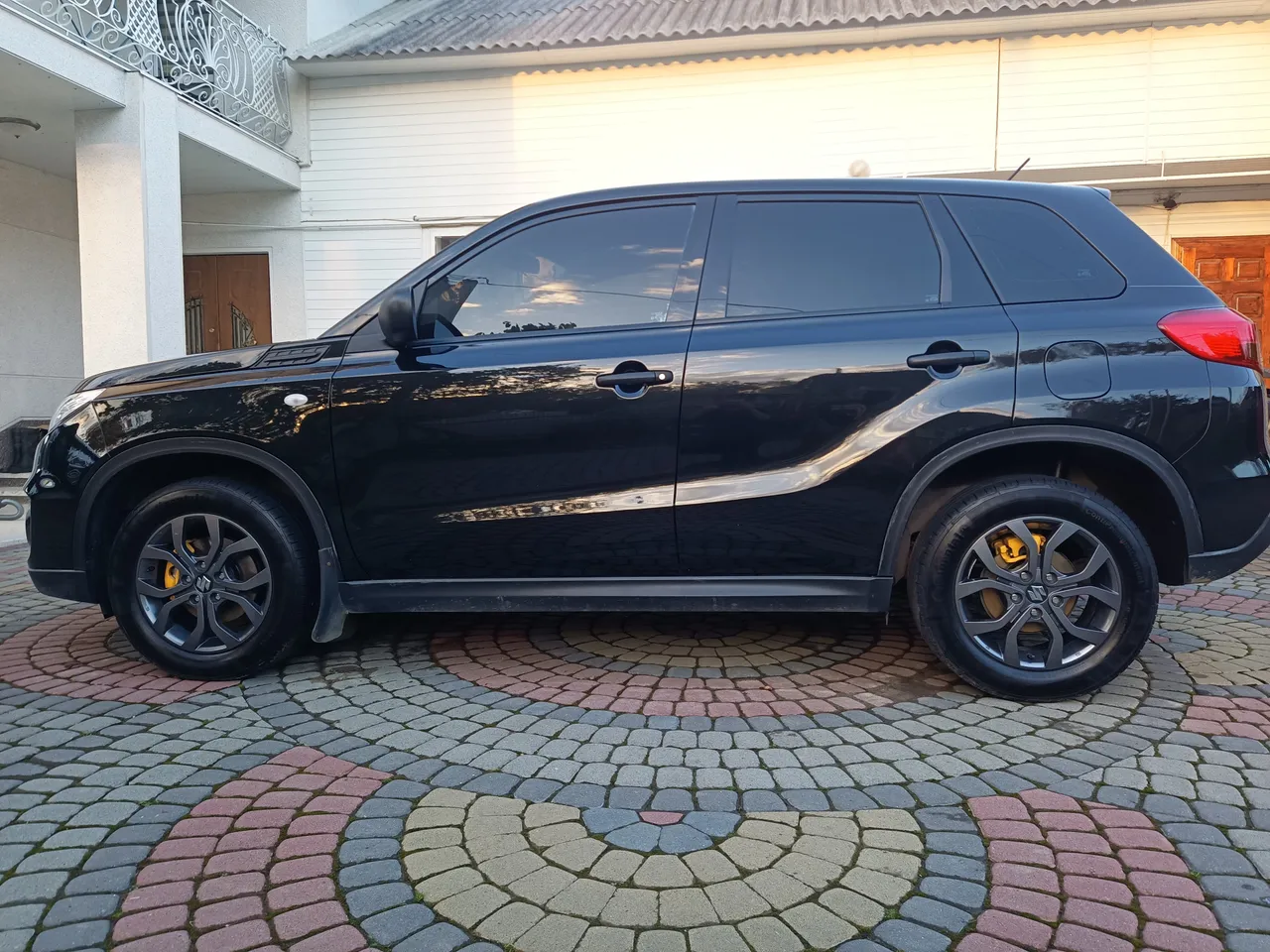 Suzuki Vitara - фото 5