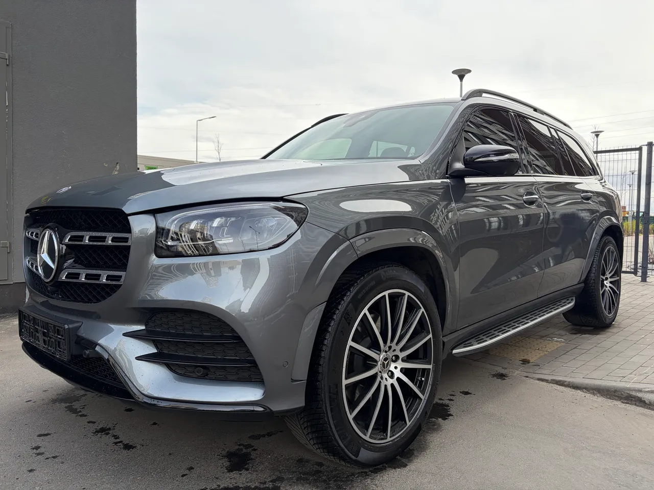 Mercedes-Benz GLS - фото 55