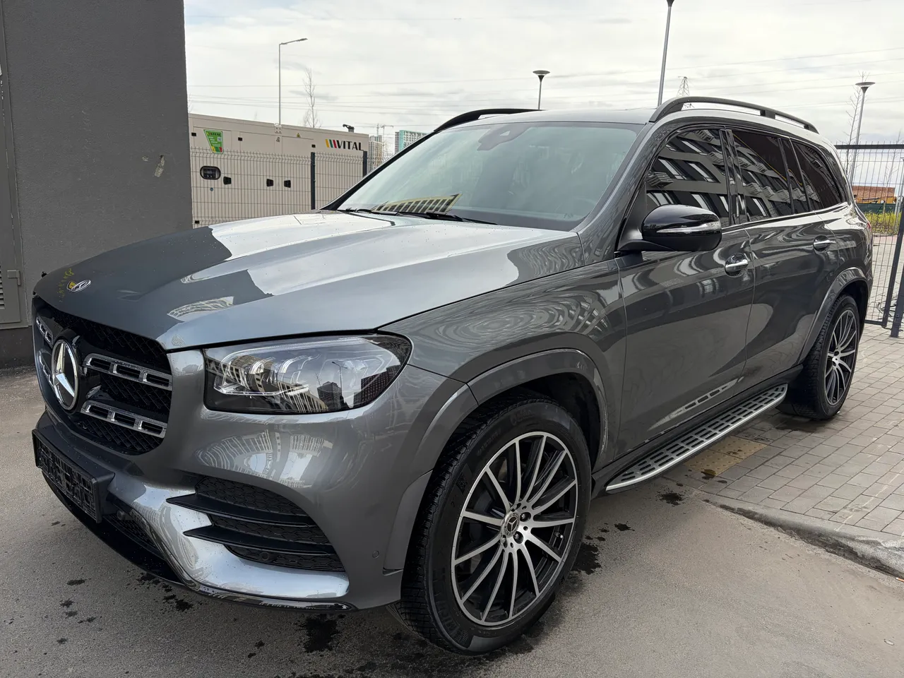 Mercedes-Benz GLS - фото 57
