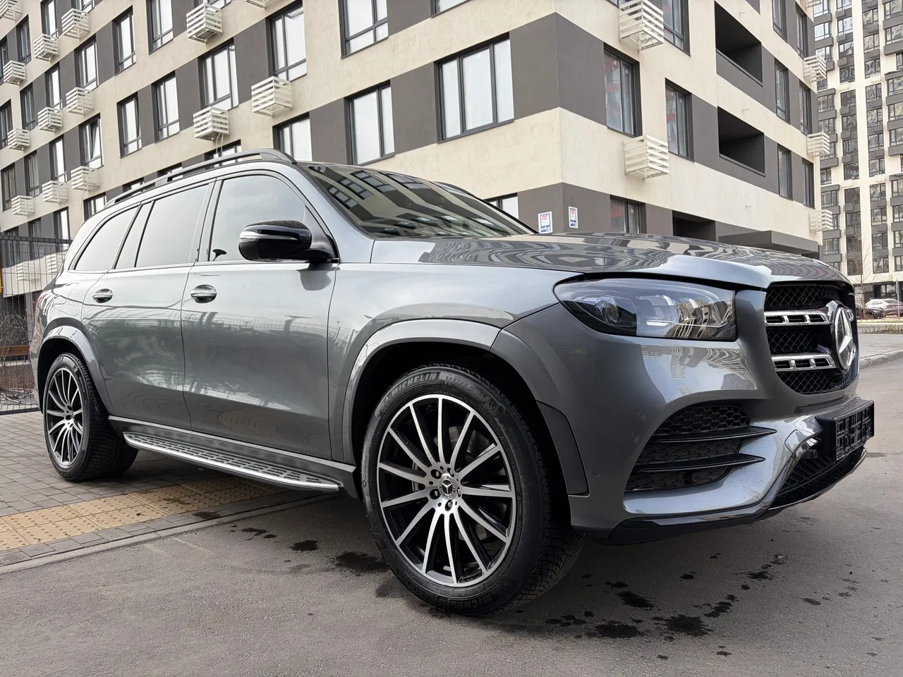 Mercedes-Benz GLS - фото 46