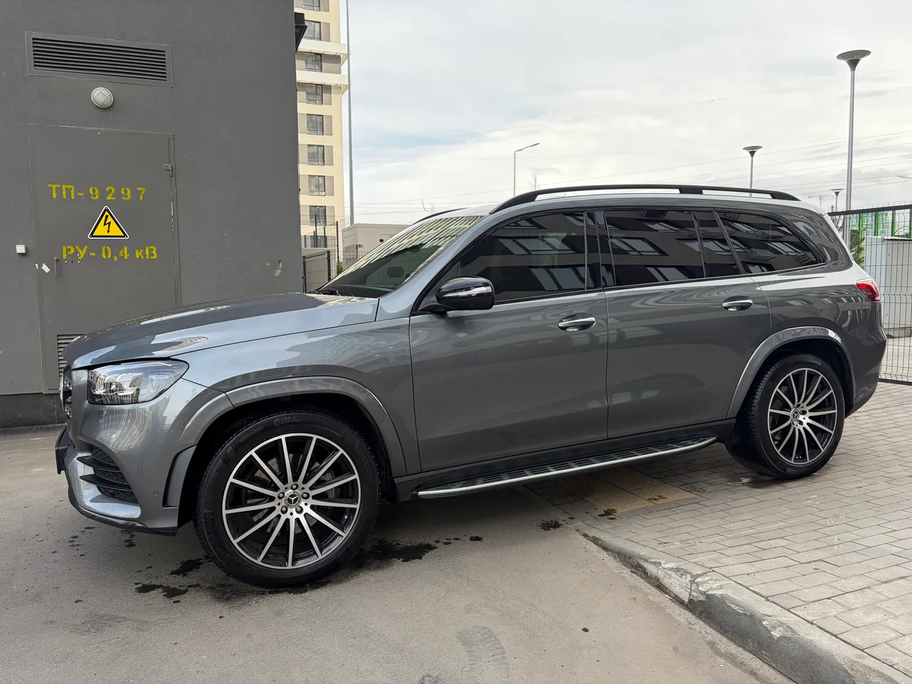 Mercedes-Benz GLS - фото 40