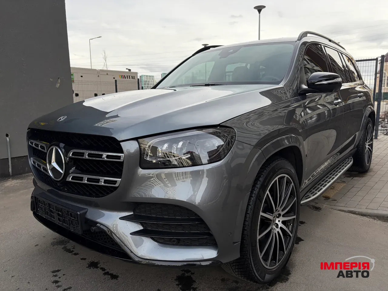 Mercedes-Benz GLS - фото 14