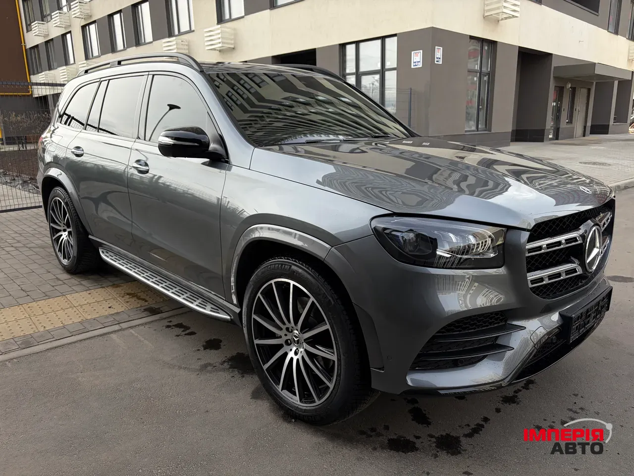 Mercedes-Benz GLS - фото 11