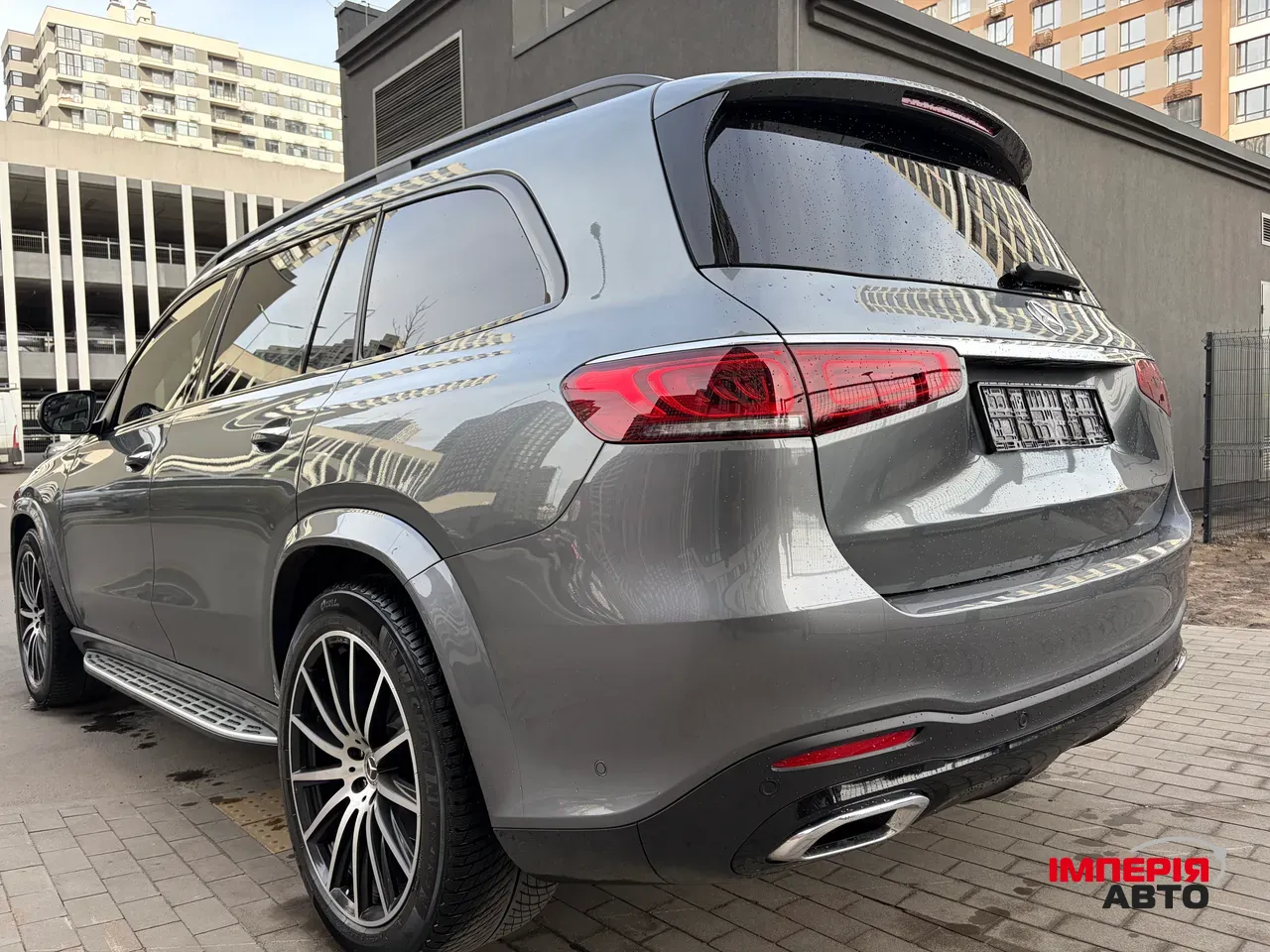 Mercedes-Benz GLS - фото 36