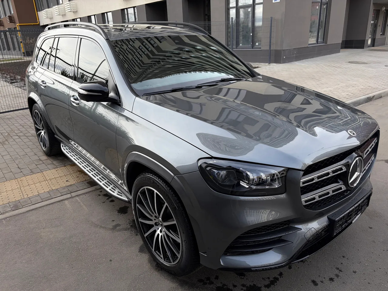 Mercedes-Benz GLS - фото 44