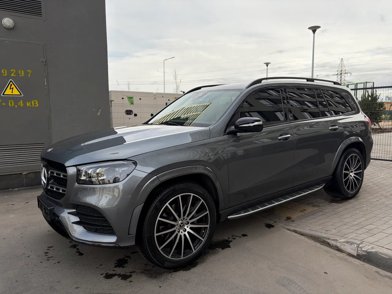 Mercedes-Benz GLS - фото 20