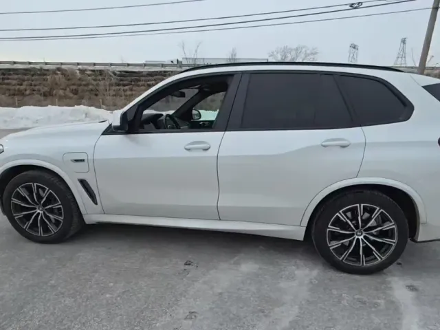 BMW X5 - фото 2