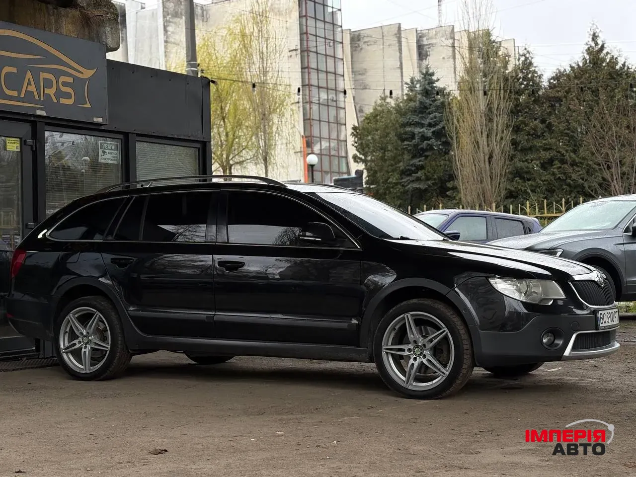 Skoda Superb - фото 2