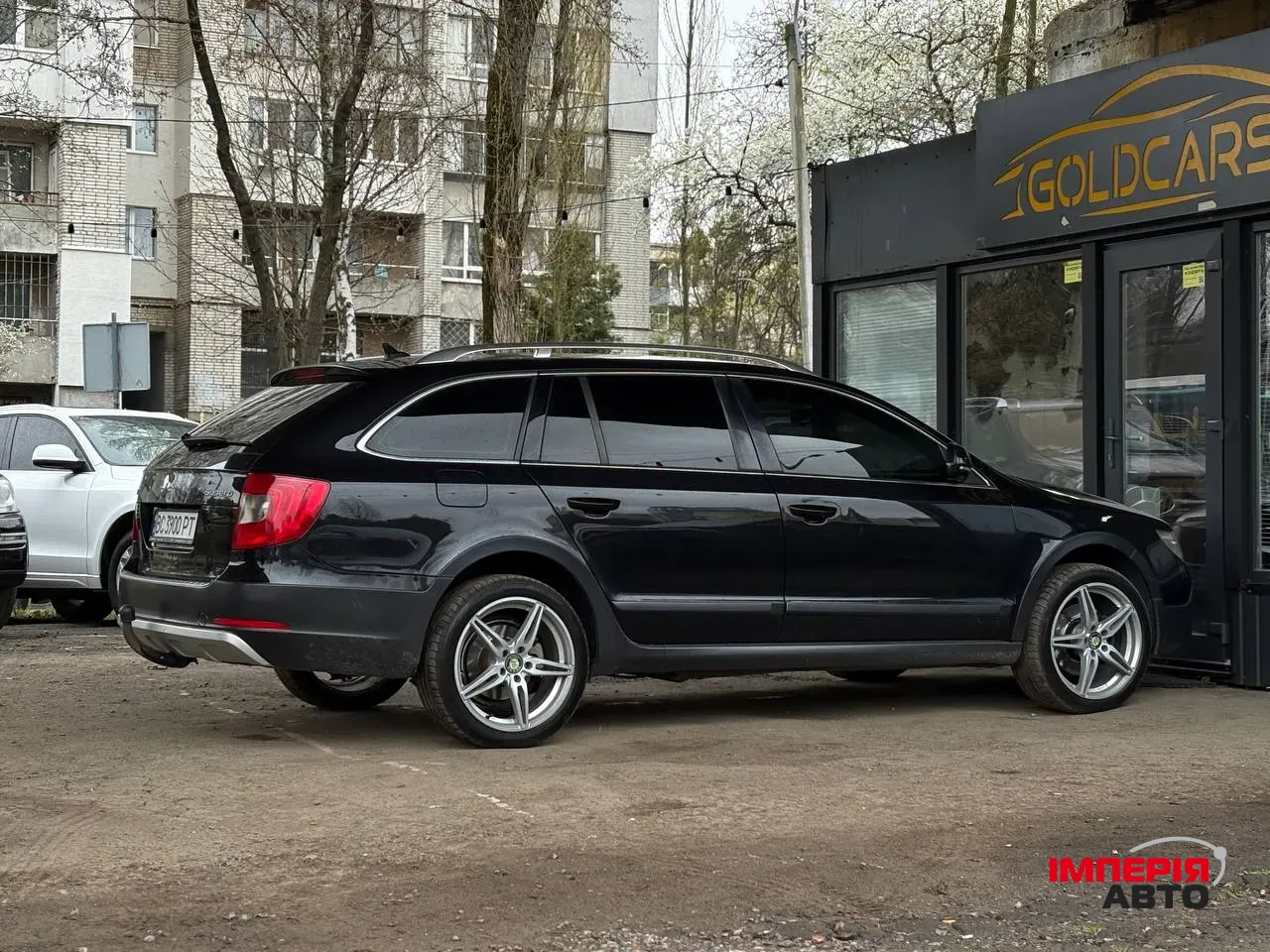 Skoda Superb - фото 8