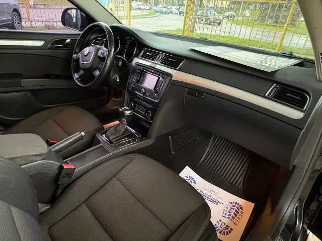 Skoda Superb - фото 3