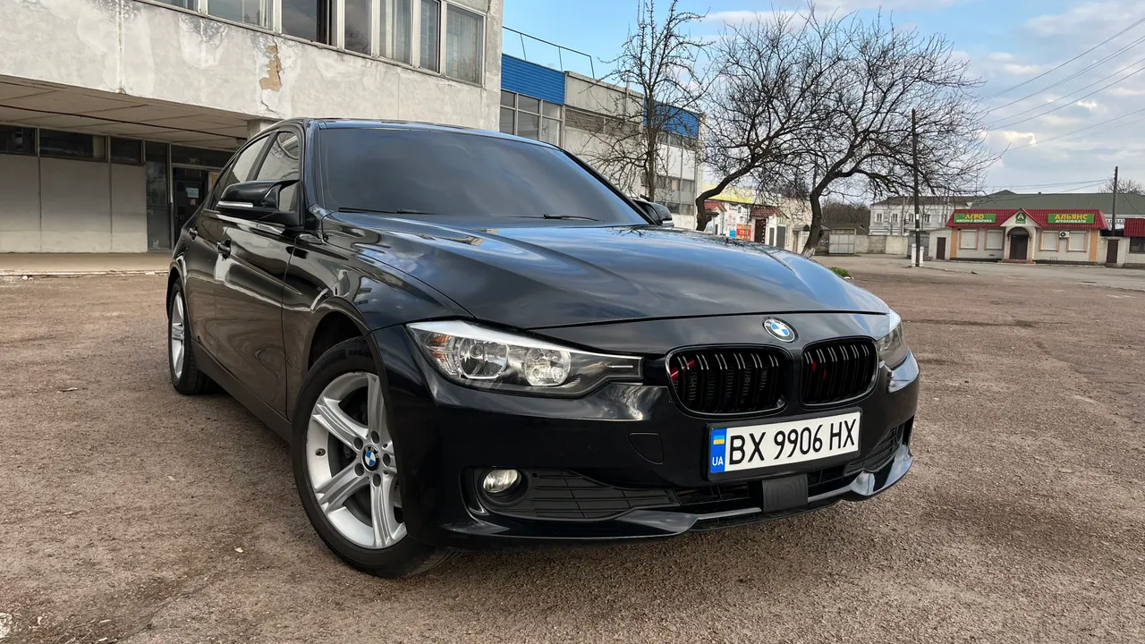 BMW 3 серії - фото 1