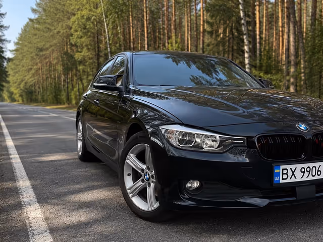 BMW 3 серії - зображення 1