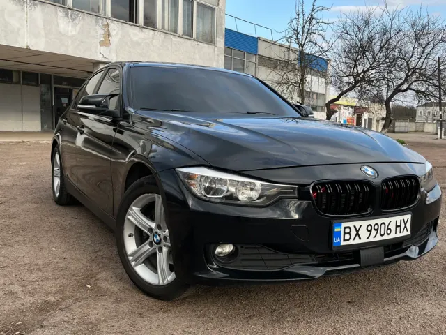 BMW 3 серії - фото 1
