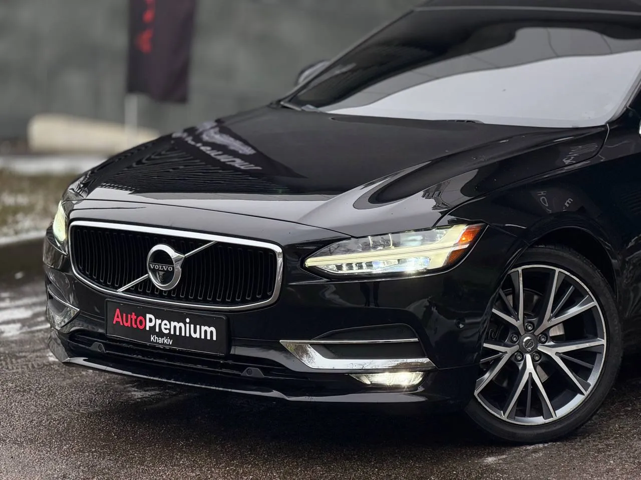 Volvo S90 - фото 2