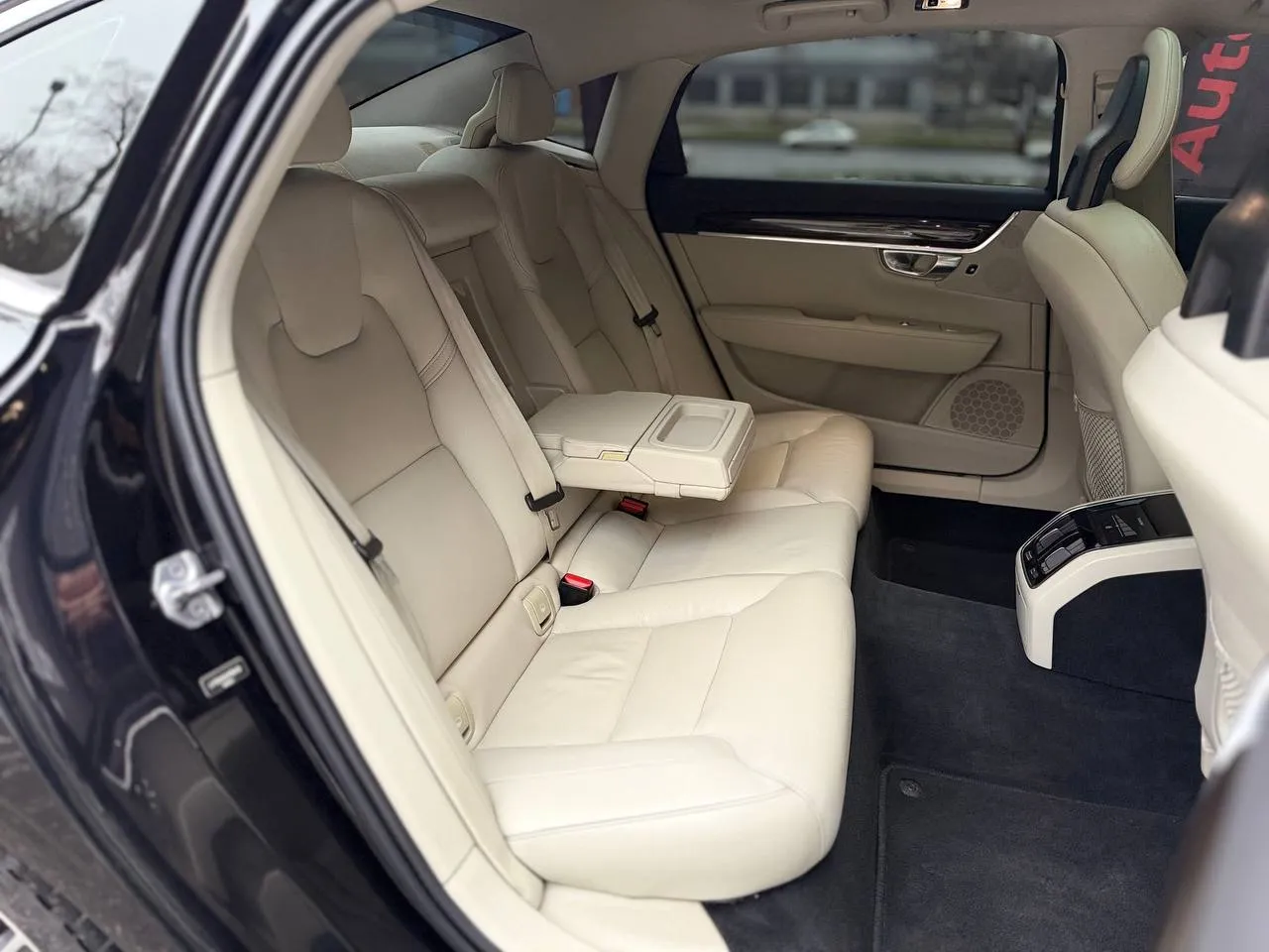 Volvo S90 - фото 11