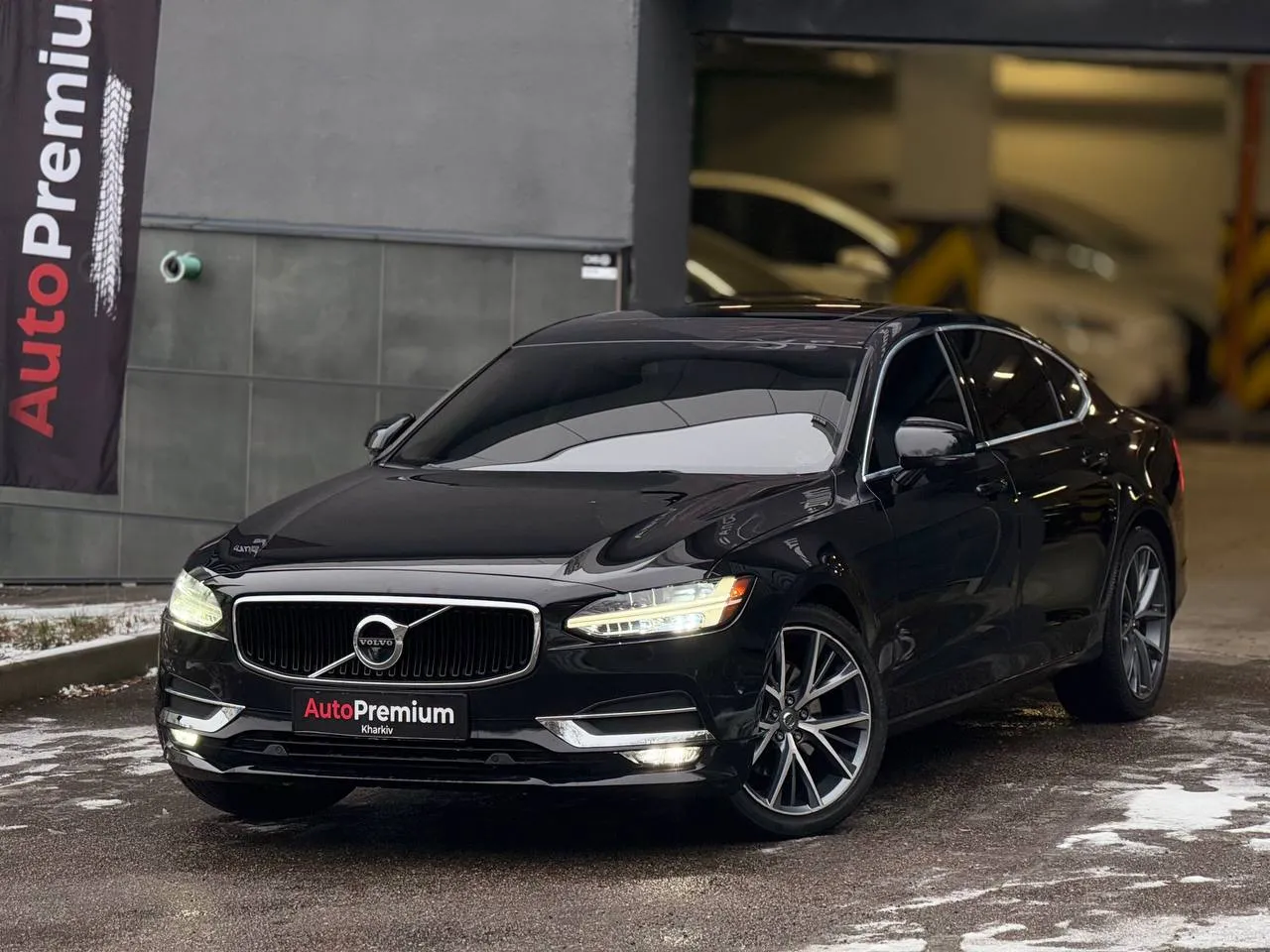 Volvo S90 - фото 1