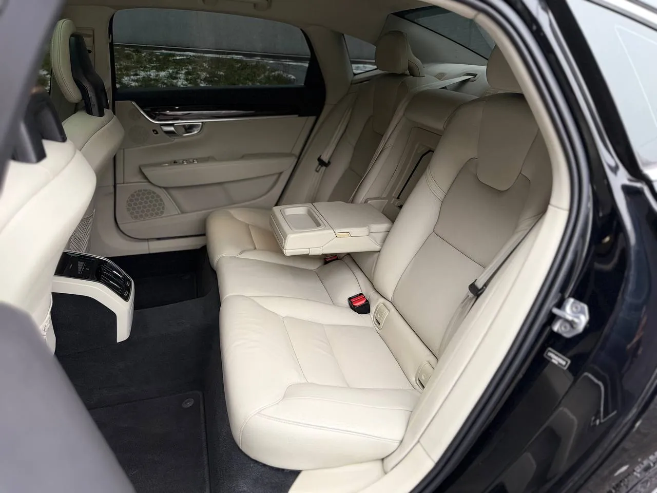 Volvo S90 - фото 10