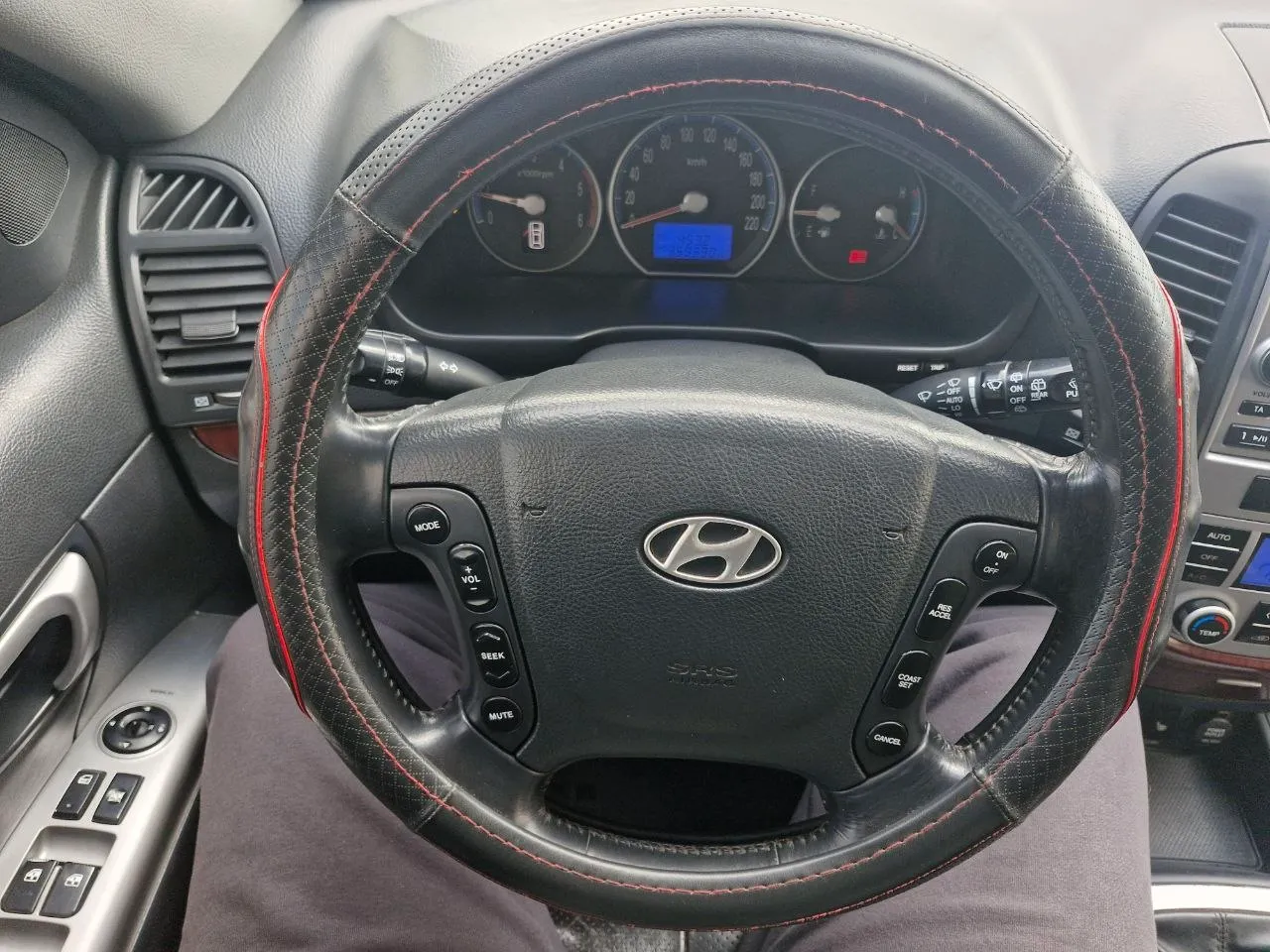 Hyundai Santa Fe - фото 15