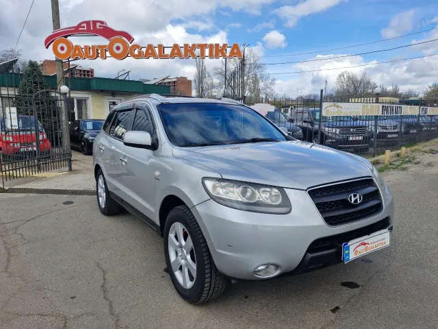 Hyundai Santa Fe - фото 3