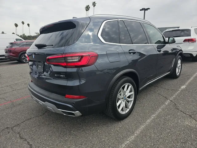 BMW X5 - фото 2