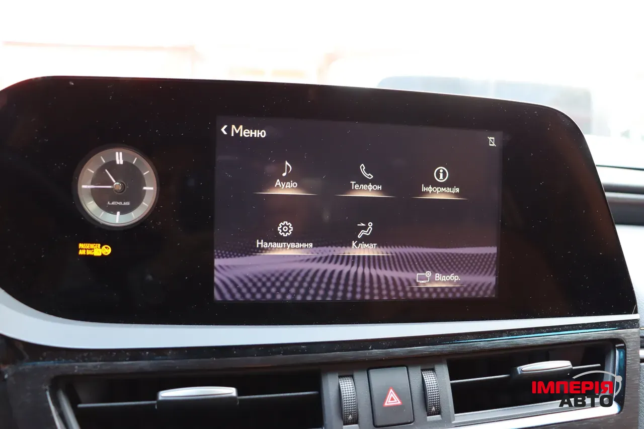 Lexus ES - фото 24