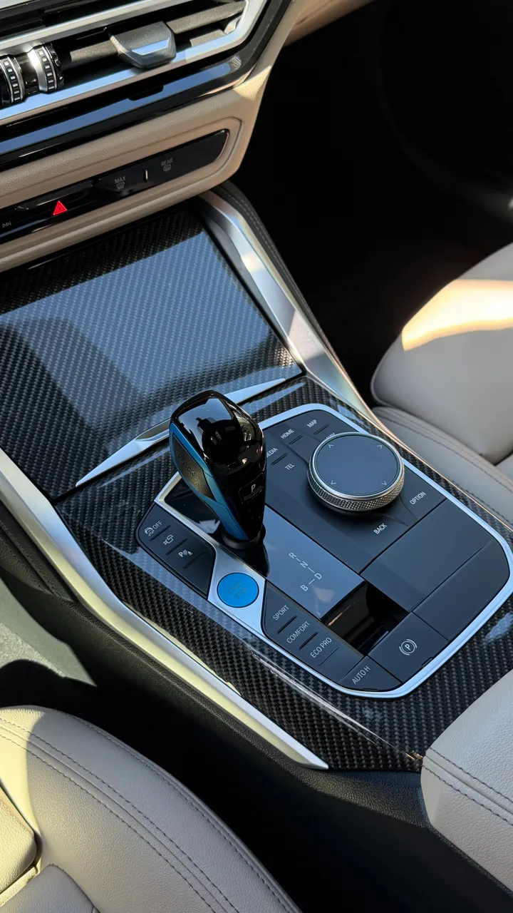 BMW i4 - фото 10