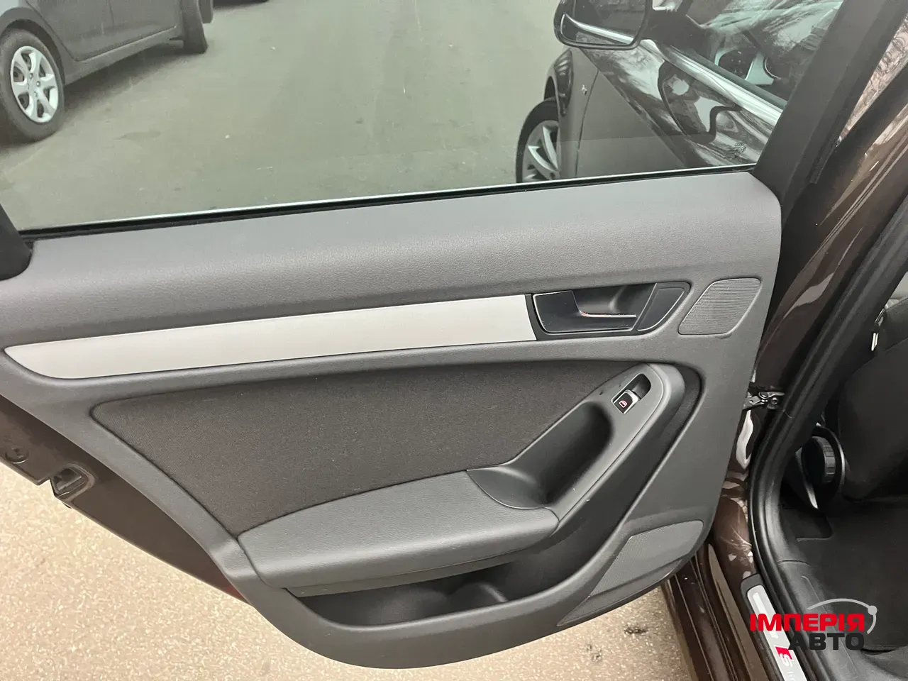 Audi A4 - фото 21