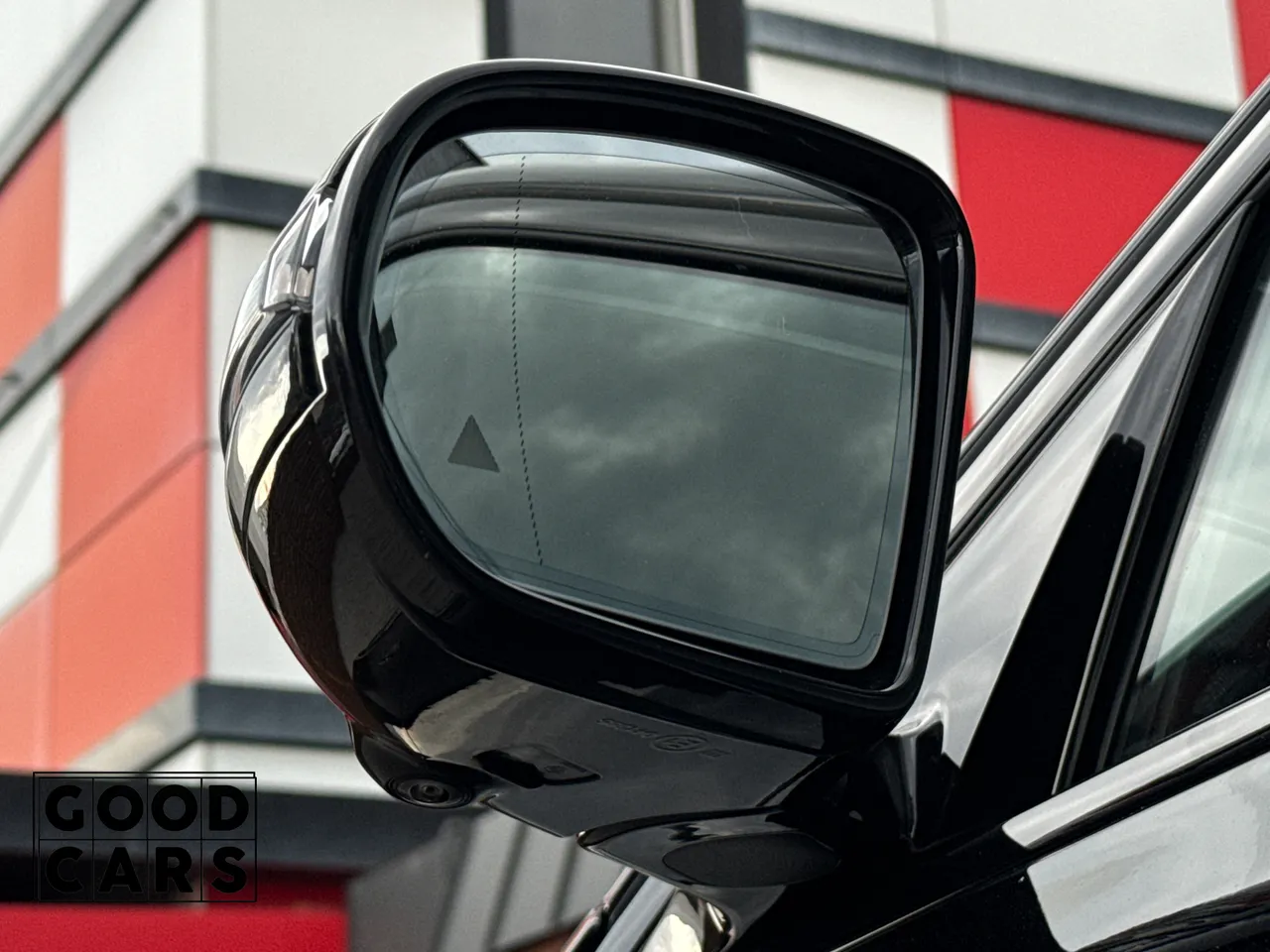 Mercedes-Benz E-Класс AMG - фото 22