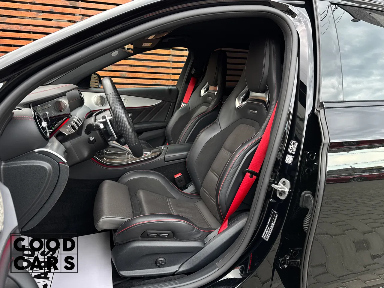 Mercedes-Benz E-Класс AMG - фото 28