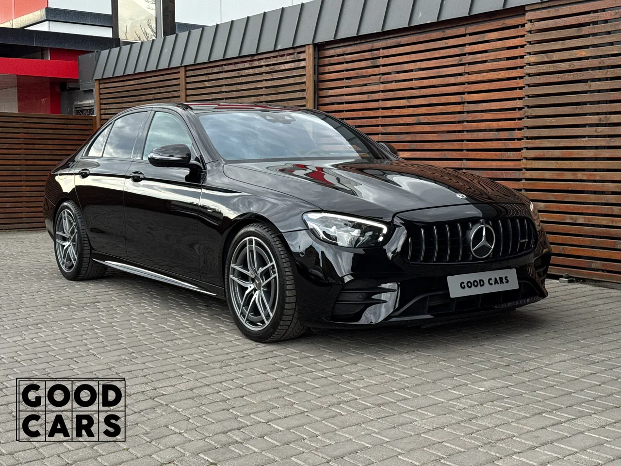 Mercedes-Benz E-Класс AMG - фото 9