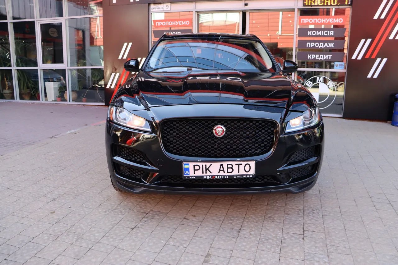Jaguar F-Pace - фото 6