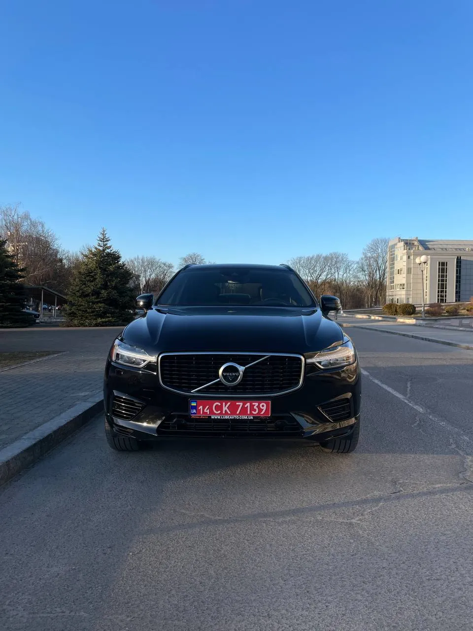 Volvo XC60 - фото 2